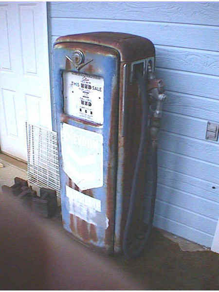 pump2.jpg (90902 bytes)